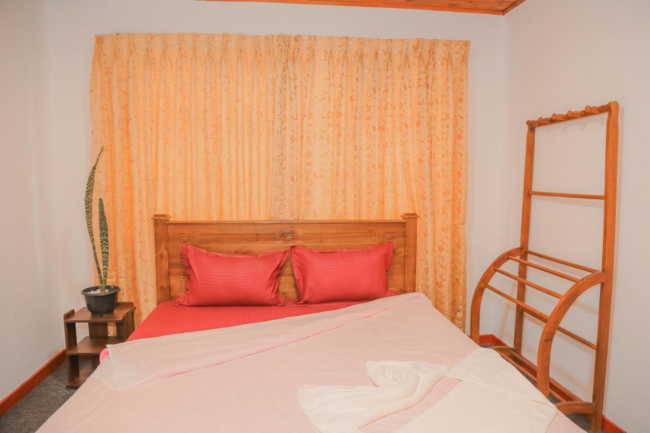 Royal Guest Hotel Inn Nuwara Eliya Exterior foto