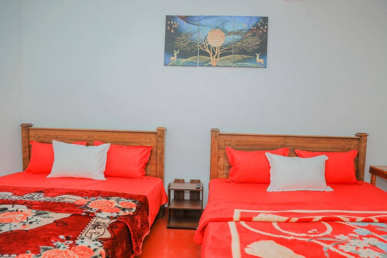 Royal Guest Hotel Inn Nuwara Eliya Exterior foto